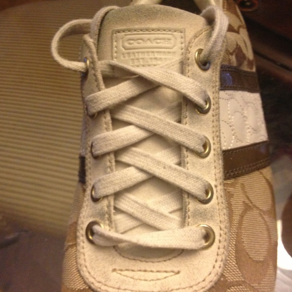 Authentic Coach sneakers! - Picture 3 of 3